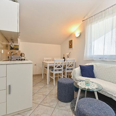 Apartment Mladen 1860 Medulin Bagian luar foto